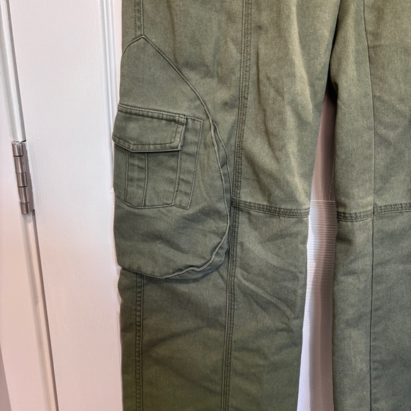 Brandy Melville KIM CARGO PANTS - Picture 6 of 10